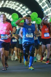BIB: 42198, 42773, 138
                            <button type="button" onclick="openModal(20657671)" class="btn btn-primary btn-sm float-right btn-popup" data-toggle="modal" data-target=".modal-high-quality">
                        <i class="fas fa-shopping-cart"></i> Add to Cart
                    </button>
                                            <button type="button" onclick="isThisMe(20657671, true)" class="btn btn-success btn-sm float-right btn-popup btn-isme hidden" data-toggle="tooltip" data-placement="bottom" title="นี่คือรูปของคุณใช่ไหม คลิกที่นี่เพื่อเอาเข้าอัลบั้ม">
                        <i class="fas fa-plus"></i> Add to album
                    </button>
                    <button type="button" onclick="isThisMe(20657671, false)" class="btn btn-warning btn-sm float-right btn-popup btn-isnotme hidden">
                        <i class="fas fa-ban"></i> Remove from album
                    </button>